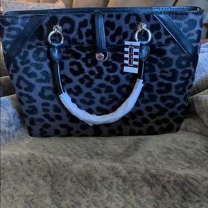 Henri Bendel bag
